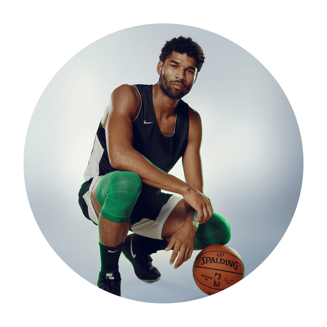 Bauerfeind Sports Knee Compression NBA Action Shot 2 Bauerfeind Sports Knee Compression NBA Action Shot 2