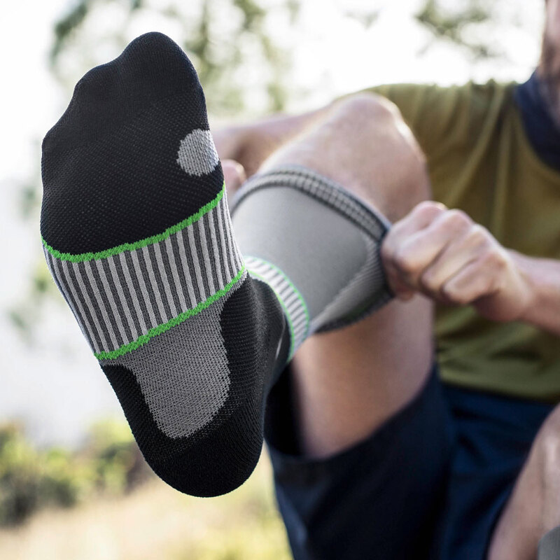 Outdoor Performance Compression Socks