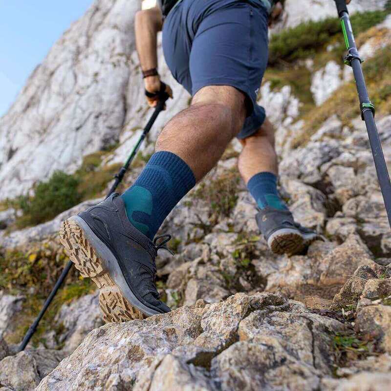 Outdoor Merino Mid Cut Socks